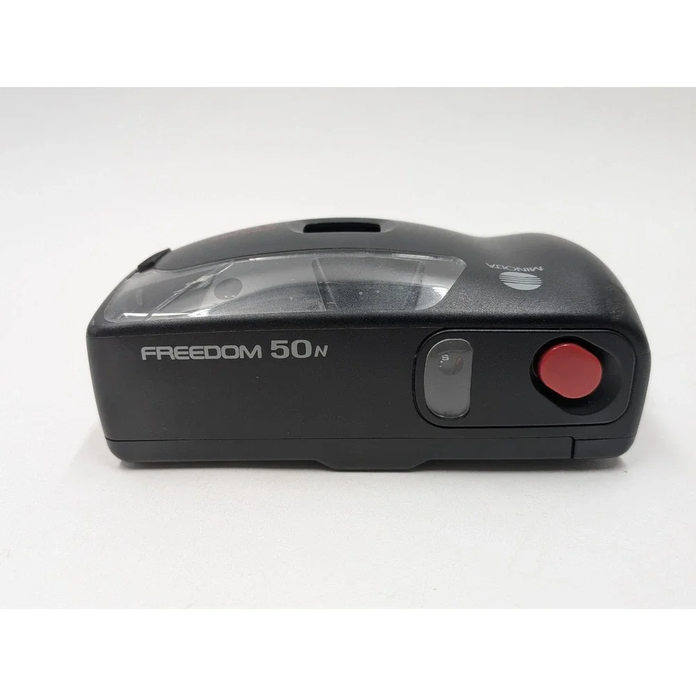 Minolta Freedom 50N Focus Free DX Auto 35mm Film Camera with Strap